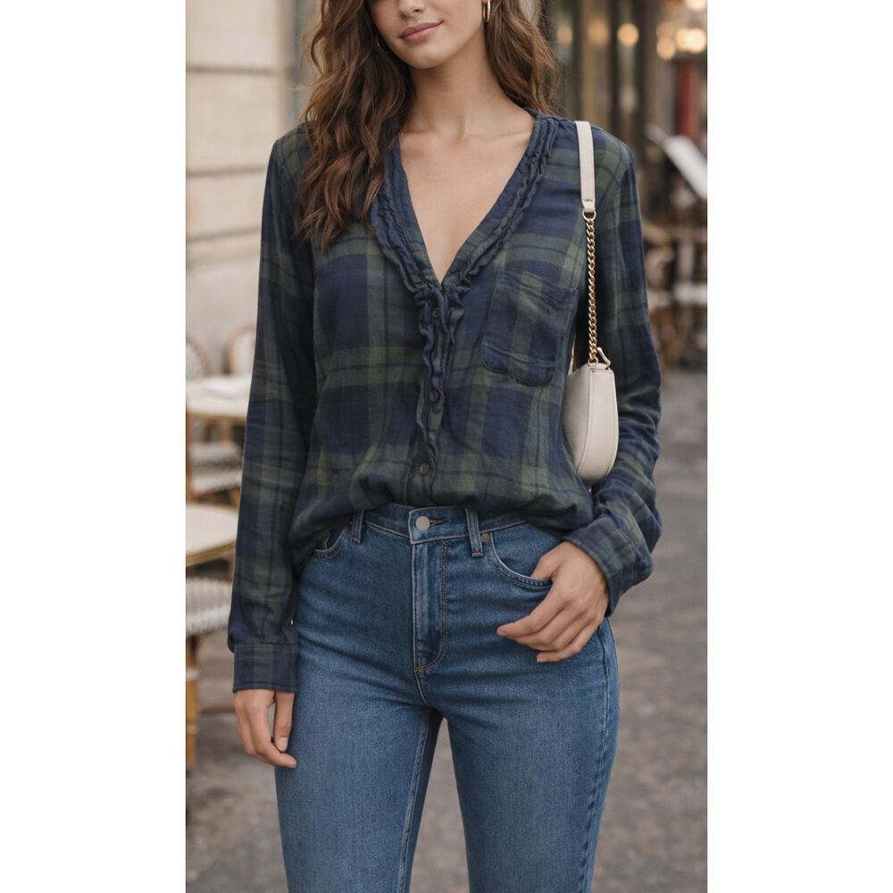 Abercrombie Plaid Ruffle Blouse Medium Navy Green V Neck Flowy Top